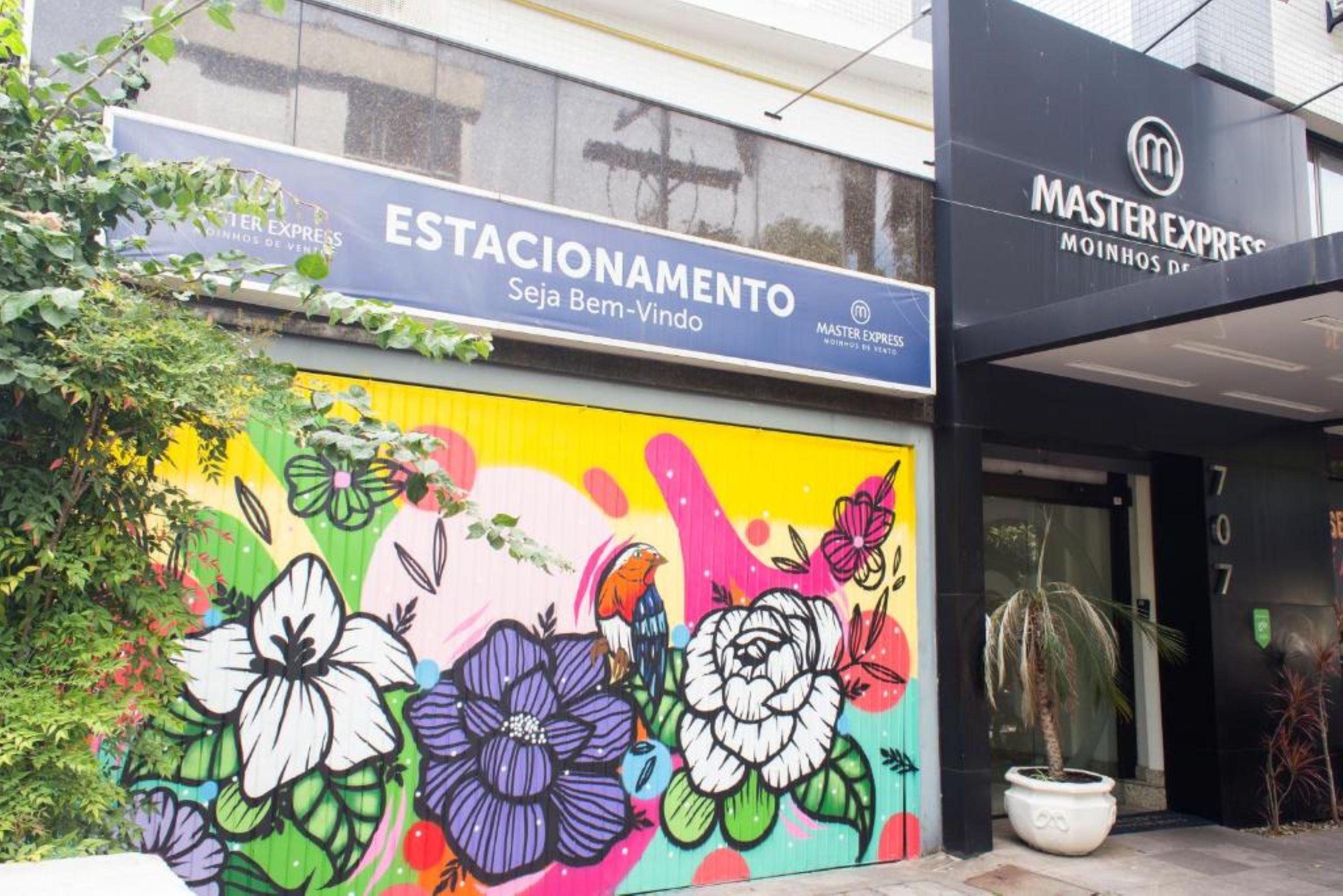 莫伊尼奥斯德万托万事达快捷酒店 阿雷格里港 外观 照片
